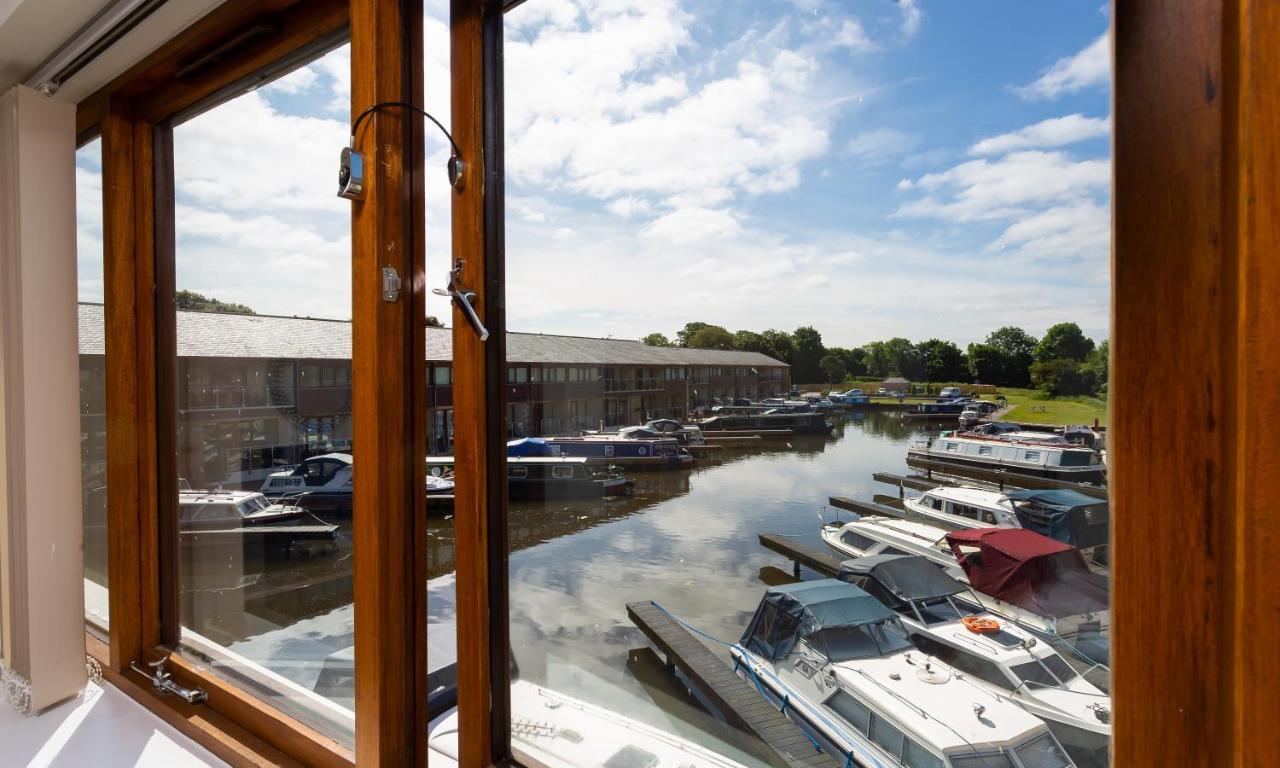 Tewitfield Marina Appartement Carnforth Buitenkant foto